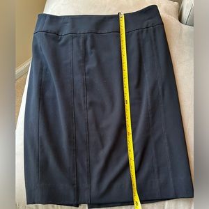 Like new black White House Black Market skirt size 12